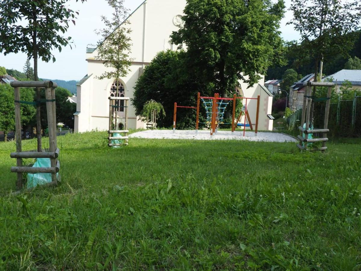 U Vahy Jachymov Lägenhet Exteriör bild